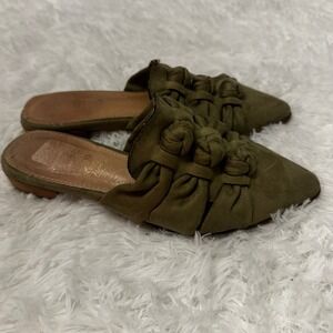 Mi.iM Womens Olive Green Knotted Pointed Toe Mules Suede Flats Size 7.5